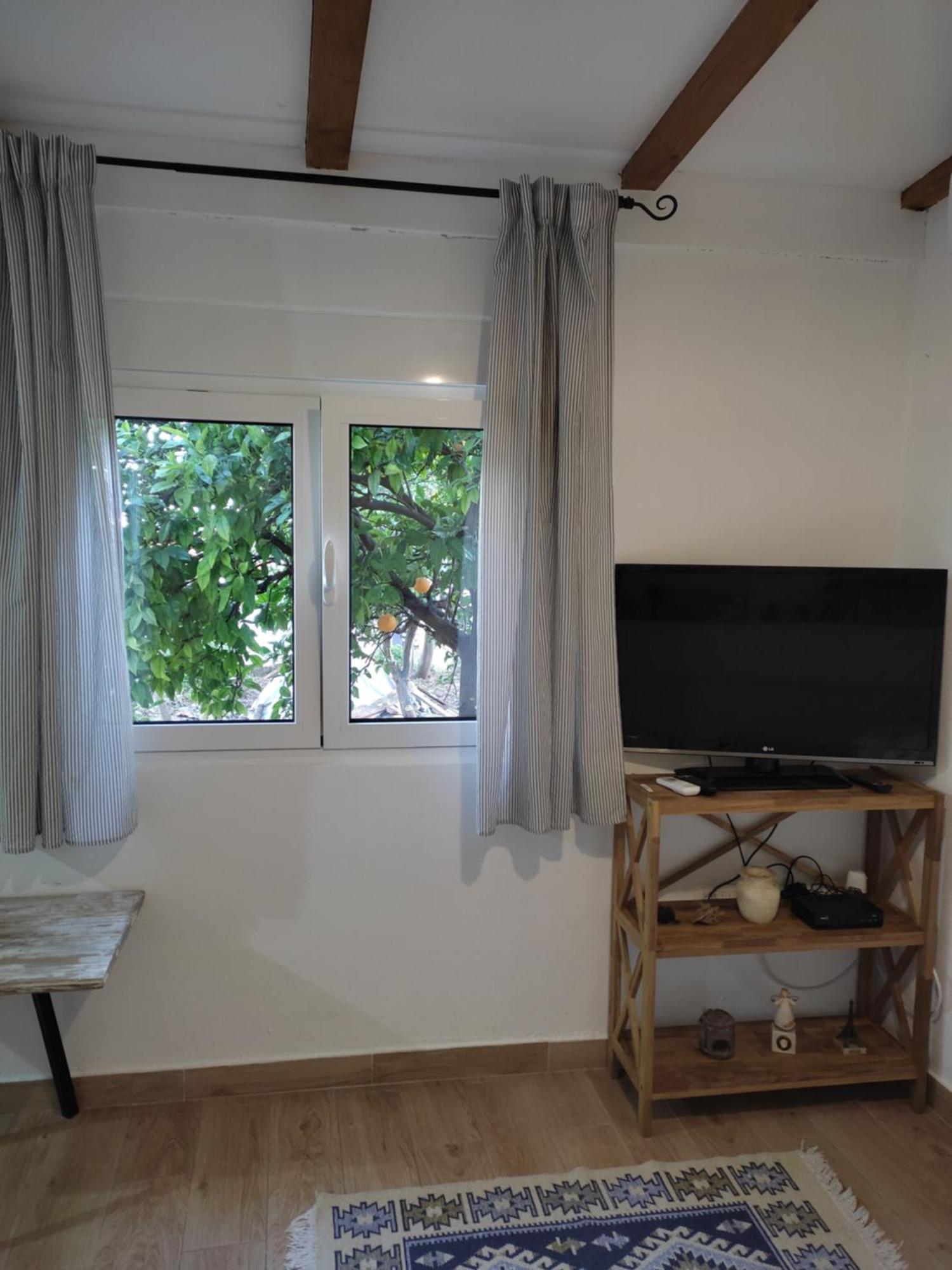 Apartman Lora บุดวา ภายนอก รูปภาพ